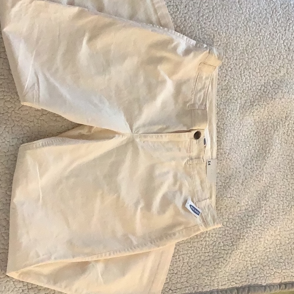 NWT Old Navy cream pants, size 14 with wide legs. See measurements, esp length.